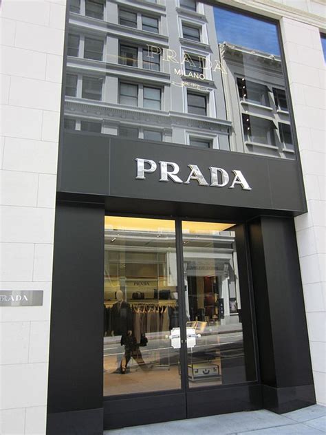 prada come candidarsi|prada work with us.